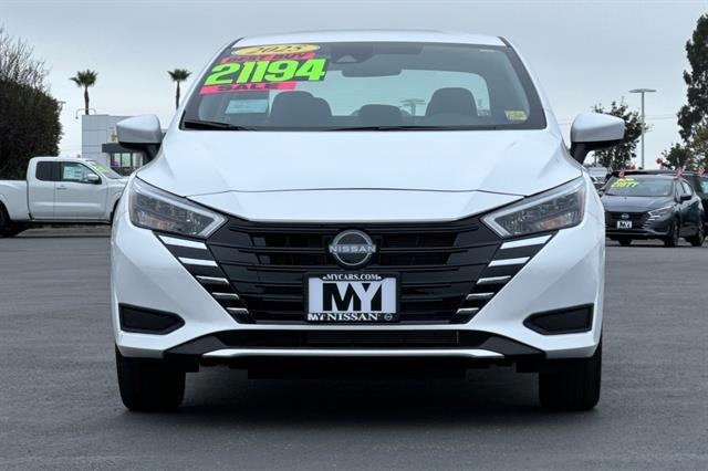 2025 Nissan Versa SV