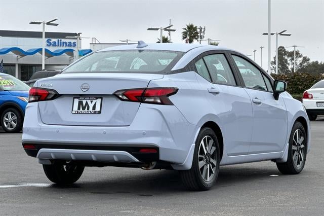 2025 Nissan Versa SV