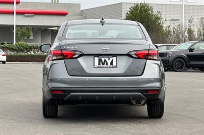 2025 Nissan Versa SV