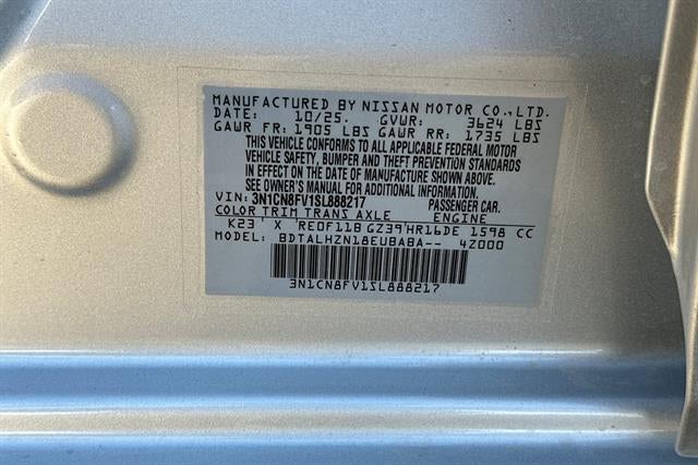 2025 Nissan Versa SR