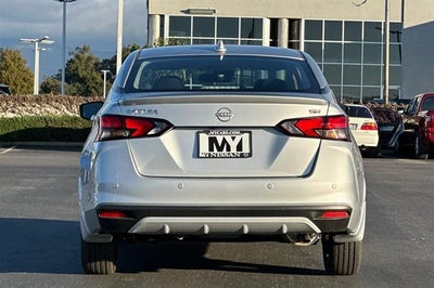 2025 Nissan Versa SR