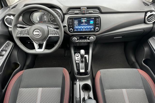 2025 Nissan Versa SR