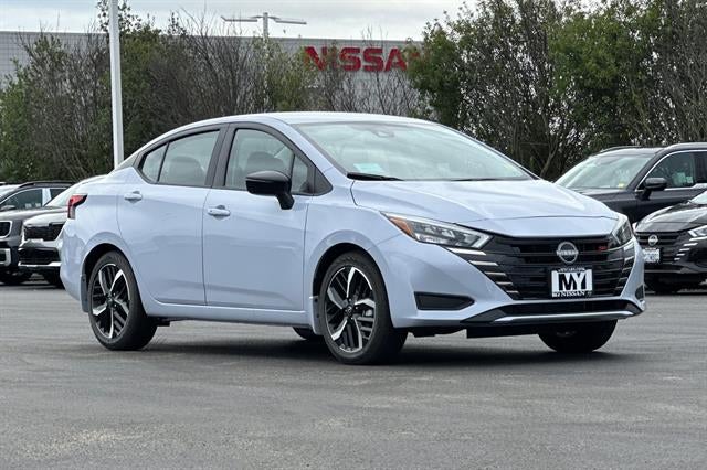 2025 Nissan Versa SR
