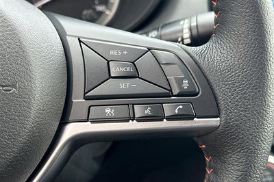 2025 Nissan Versa SR