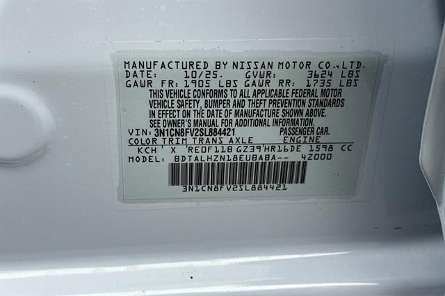 2025 Nissan Versa SR