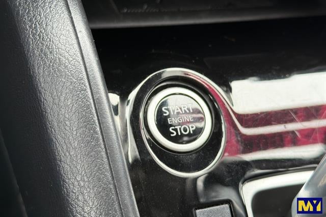2024 Nissan Versa SR