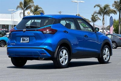 2025 Nissan Kicks Play S