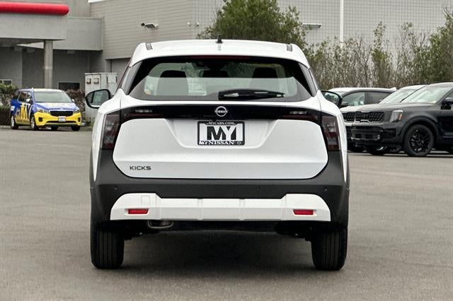 2026 Nissan Kicks S