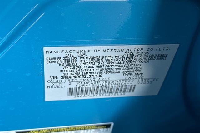 2025 Nissan Kicks SR