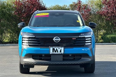 2025 Nissan Kicks SR