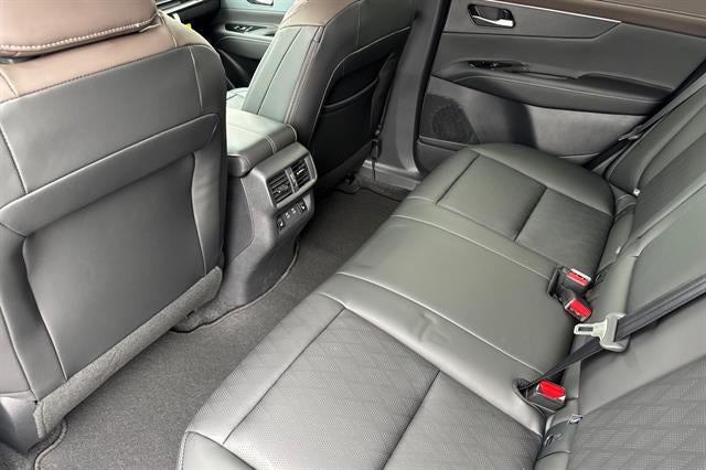 2025 Nissan Murano Platinum