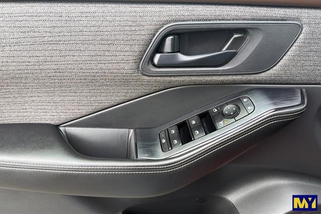 2022 Nissan Rogue S