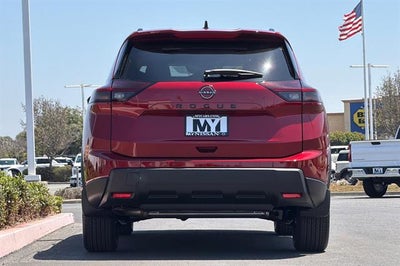 2026 Nissan Rogue Dark Armor