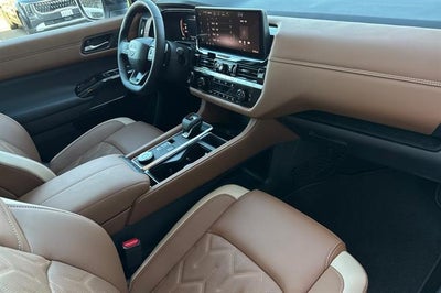 2026 Nissan Pathfinder Platinum