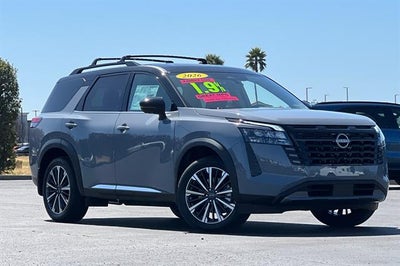 2026 Nissan Pathfinder Platinum