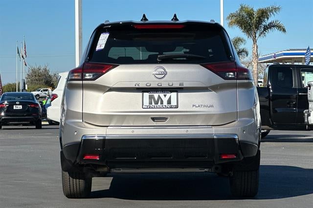 2025 Nissan Rogue Platinum
