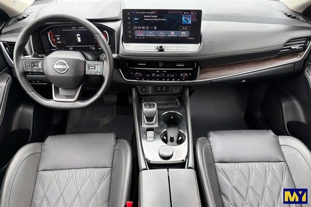 2025 Nissan Rogue Platinum