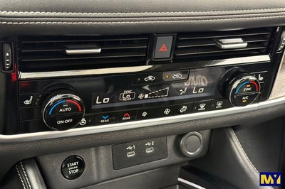 2025 Nissan Rogue Platinum