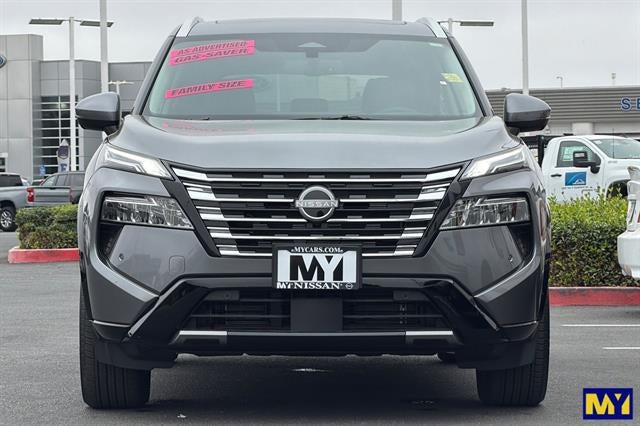 2025 Nissan Rogue Platinum